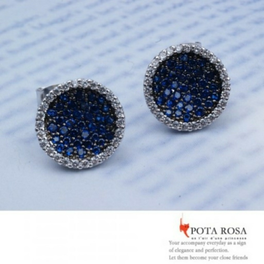 NWT,  Swarovski Elements Crystal Cubic Earring